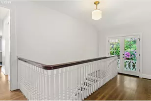 2505 SW Hillcrest Dr, Portland, OR 97201 - Photo 16