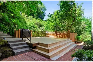 2505 SW Hillcrest Dr, Portland, OR 97201 - Photo 40