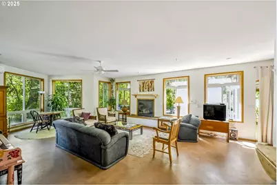 4367 SW 94th Ave, Portland, OR 97225 - Photo 38