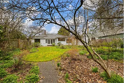 940 E 23rd Ave, Eugene, OR 97405 - Photo 12