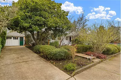 940 E 23rd Ave, Eugene, OR 97405 - Photo 42