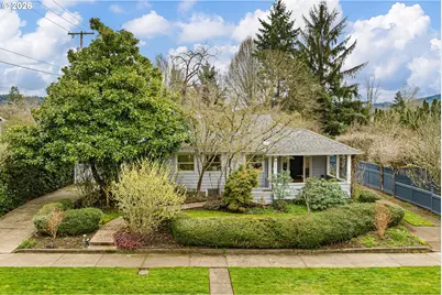 940 E 23rd Ave, Eugene, OR 97405 - Photo 1