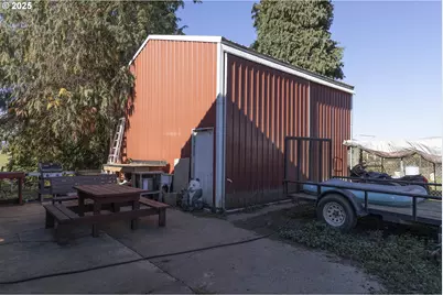 19800 SW Briedwell Rd, McMinnville, OR 97128 - Photo 20