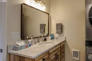 19800 SW Briedwell Rd, McMinnville, OR 97128 - Photo 12