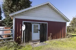 19800 SW Briedwell Rd, McMinnville, OR 97128 - Photo 22