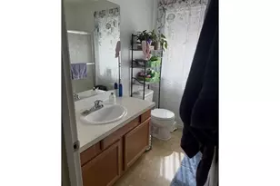 217 NE 146th Ave, Portland, OR 97230 - Photo 6