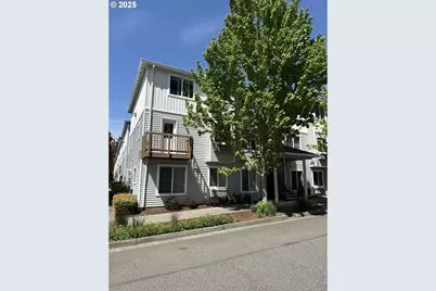 217 NE 146th Ave #4, Portland, OR 97230 - Photo 1