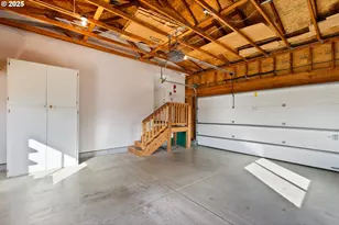 1699 N Terry St, Eugene, OR 97402 - Photo 32