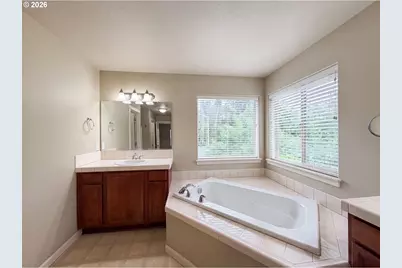 1724 SW Willowview Ter, Beaverton, OR 97003 - Photo 12