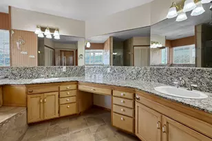 95570 N Bank Rogue River Rd, Gold Beach, OR 97444 - Photo 34