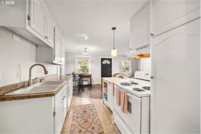 22986 SW Main St, Sherwood, OR 97140 - Photo 16