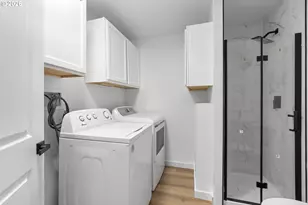 15037 NE Siskiyou Ct, Portland, OR 97230 - Photo 30