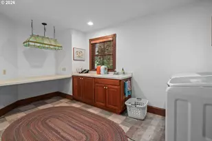 930 NW Highland Dr, Waldport, OR 97394 - Photo 22