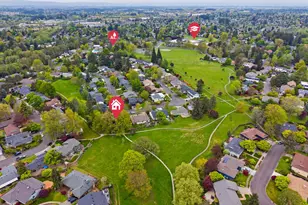 15051 NW Oakmont Loop, Beaverton, OR 97006 - Photo 36