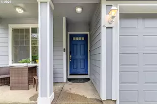 37720 Hamilton Ridge Dr, Sandy, OR 97055 - Photo 2