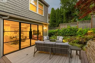 203 SW Kingston Ave, Portland, OR 97205 - Photo 20