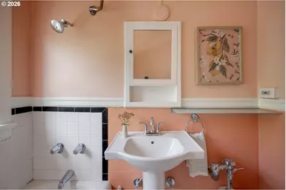 20 NW 16th Ave #212, Portland, OR 97209 - Photo 14
