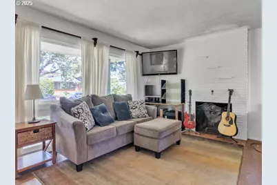 4342 McKay Dr S, Salem, OR 97302 - Photo 6