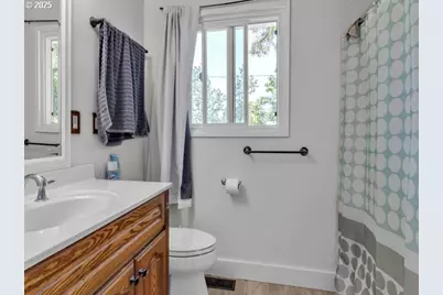 4342 McKay Dr S, Salem, OR 97302 - Photo 10