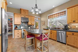 3034 N Holladay Dr, Cornelius, OR 97113 - Photo 2