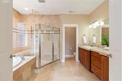 8175 SW Laurelwood Ct, Portland, OR 97225 - Photo 30