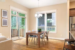 8175 SW Laurelwood Ct, Portland, OR 97225 - Photo 14