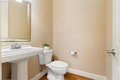 8175 SW Laurelwood Ct, Portland, OR 97225 - Photo 22