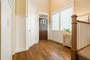 8175 SW Laurelwood Ct, Portland, OR 97225 - Photo 2