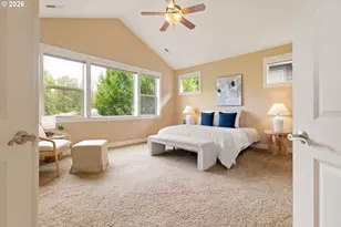 8175 SW Laurelwood Ct, Portland, OR 97225 - Photo 4