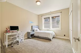8175 SW Laurelwood Ct, Portland, OR 97225 - Photo 32