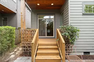 8175 SW Laurelwood Ct, Portland, OR 97225 - Photo 44