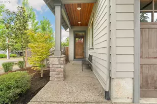 8175 SW Laurelwood Ct, Portland, OR 97225 - Photo 2