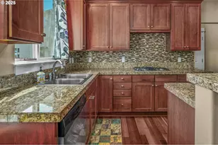 13061 SE Meadehill Ave, Happy Valley, OR 97086 - Photo 18
