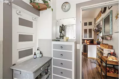 552 NE Williams St, Dufur, OR 97021 - Photo 14