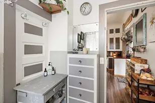 552 NE Williams St, Dufur, OR 97021 - Photo 14