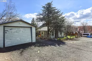 552 NE Williams St, Dufur, OR 97021 - Photo 46