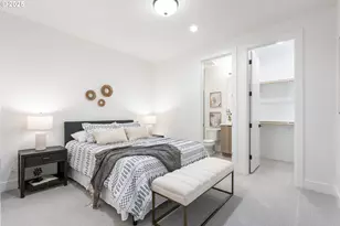 16012 NW Holman Wy, Portland, OR 97229 - Photo 32