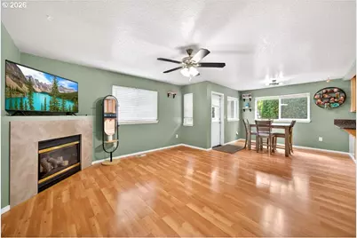 4248 SE Walnut Ct, Hillsboro, OR 97123 - Photo 18