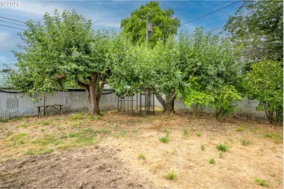 1470 Jay St, Eugene, OR 97402 - Photo 36