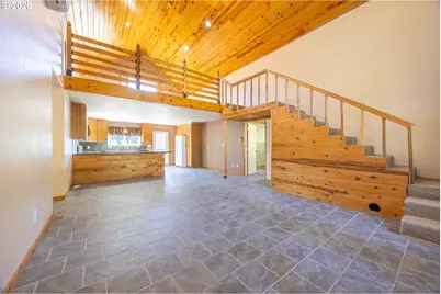 401 De Costa Ln, Oakland, OR 97462 - Photo 2