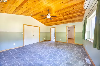 401 De Costa Ln, Oakland, OR 97462 - Photo 10