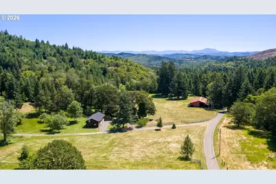 401 De Costa Ln, Oakland, OR 97462 - Photo 36