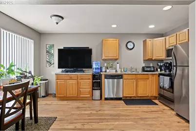 455 W Washington St, Stayton, OR 97383 - Photo 8