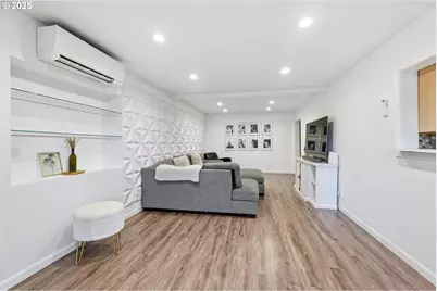 5630 Meeker Dr, Kalama, WA 98625 - Photo 6