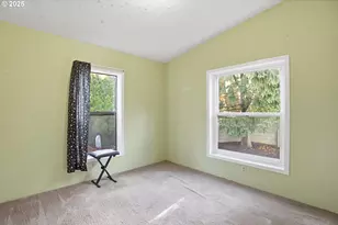 1949 SE Palmquist Rd, Gresham, OR 97080 - Photo 20