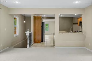 9940 SW Terwilliger Blvd, Portland, OR 97219 - Photo 22