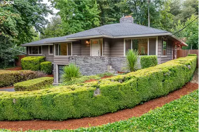 9940 SW Terwilliger Blvd, Portland, OR 97219 - Photo 40
