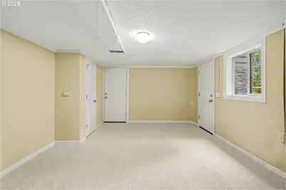 9940 SW Terwilliger Blvd, Portland, OR 97219 - Photo 28