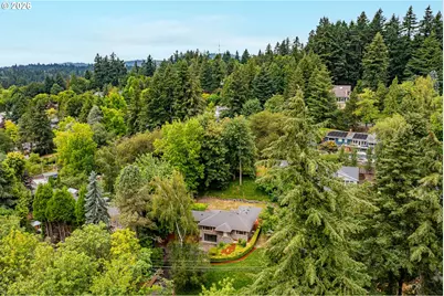9940 SW Terwilliger Blvd, Portland, OR 97219 - Photo 44
