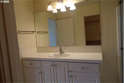 16056 NW Centine Ln, Portland, OR 97229 - Photo 10